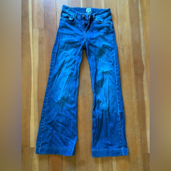 Twist and Tango Flared Jeans - Picture 2 of 5